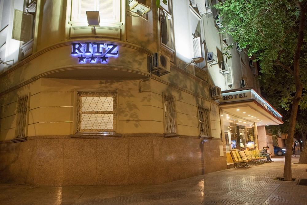 Ritz Hotel Mendoza Bagian luar foto