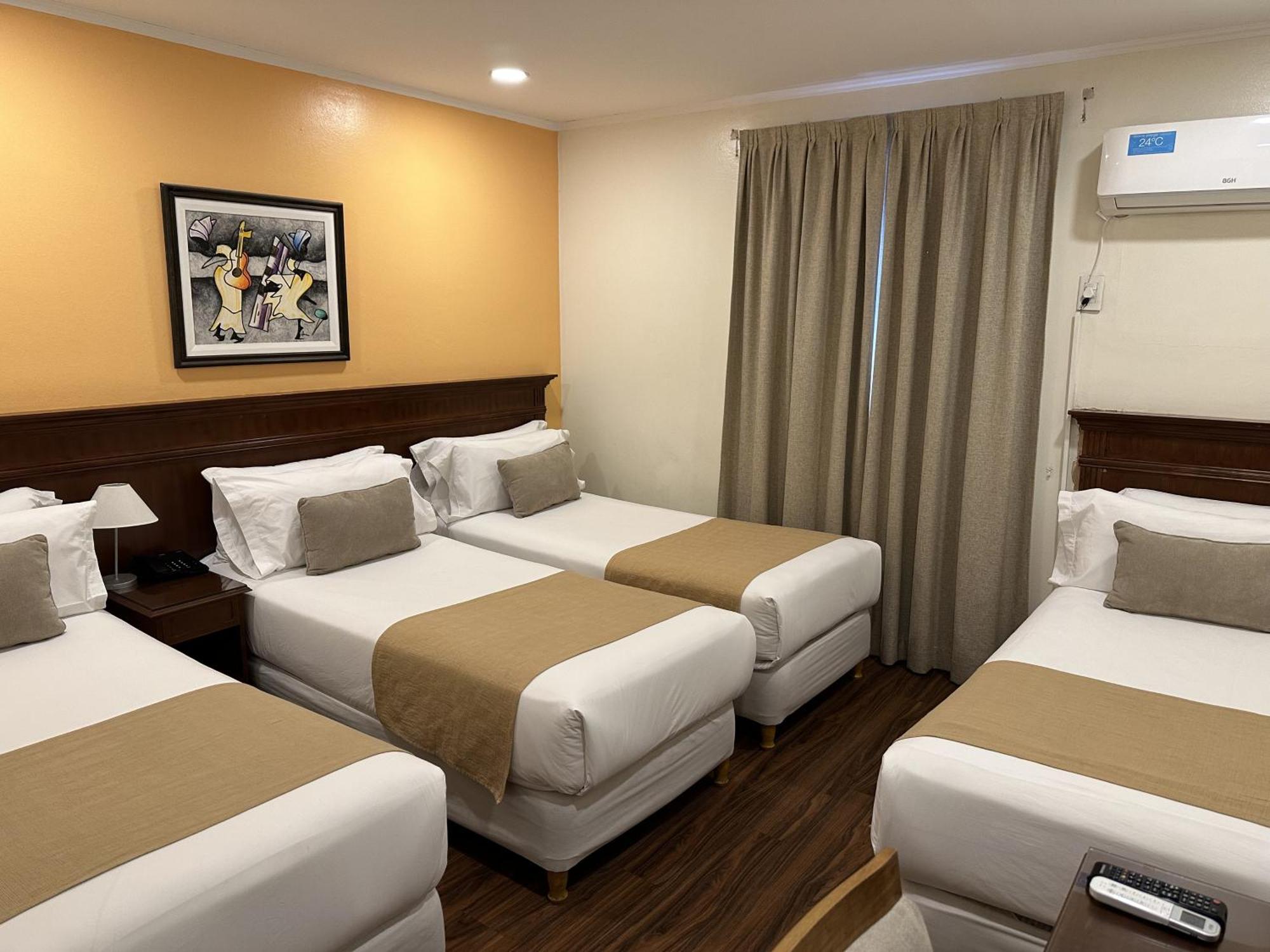 Ritz Hotel Mendoza Bagian luar foto